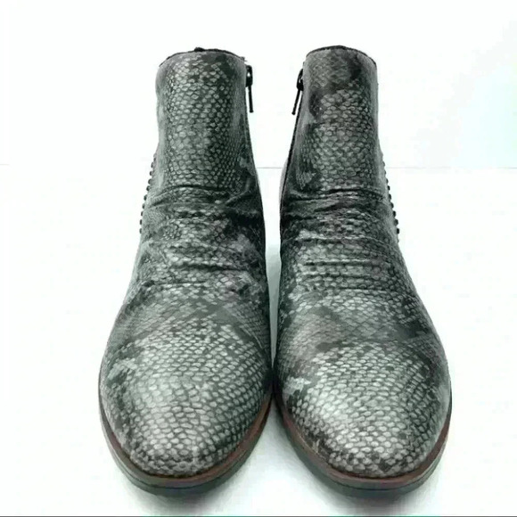 Baretraps Miesha ankle booties size 9.5 gray - Picture 3 of 12